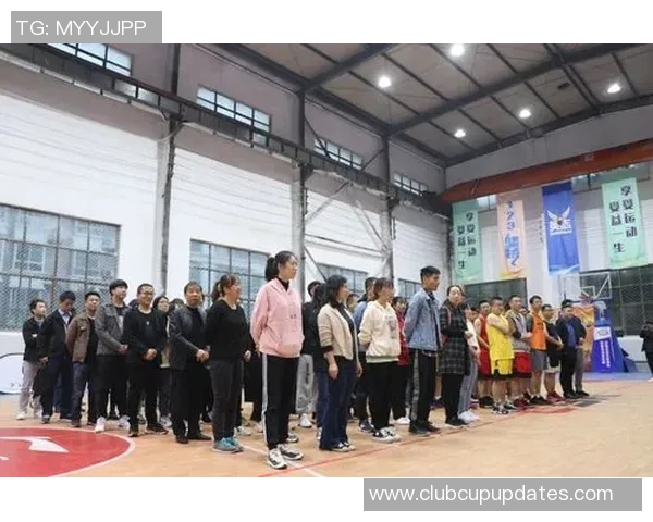 广州篮球队个人能力提升之路与团队协作的完美结合探讨