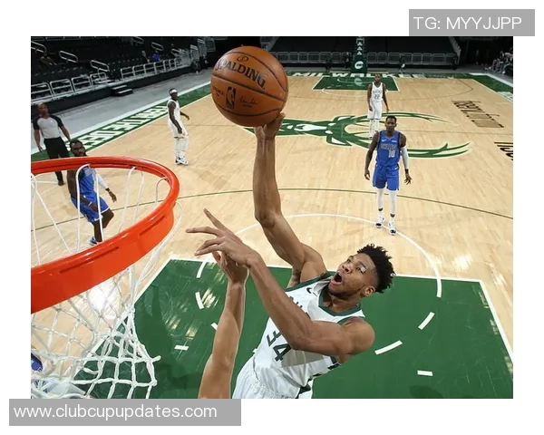 库里与英格拉姆的巅峰对决谁能在赛场上笑到最后